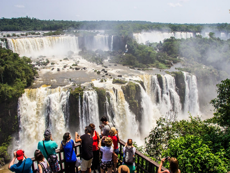 *Helicopter fly over the Falls -8