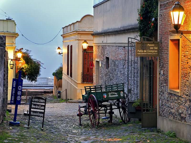 Tour to Colonia del Sacramento, Uruguay. -4