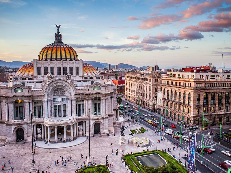 Day 2: 3 Cultures, Historical Center, Market & Templo Mayor	(B) -1