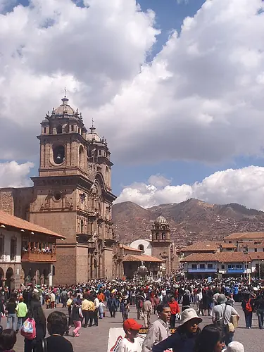 in the photo: shopping in Peru 