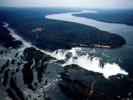 In photo: Foz do Iguaçu waterfalls, Brazil 