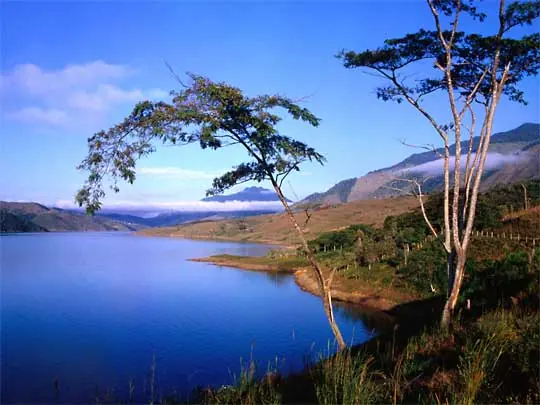 in the photo: the city of Cali, Colombia