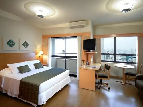 GOLDEN TULIP PARK PLAZA -1695