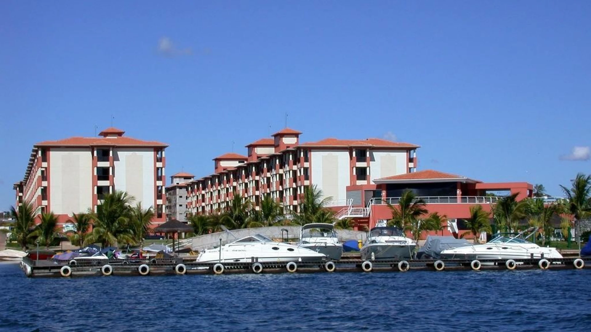 NOBILE LAKESIDE CONVENTION & RESORT