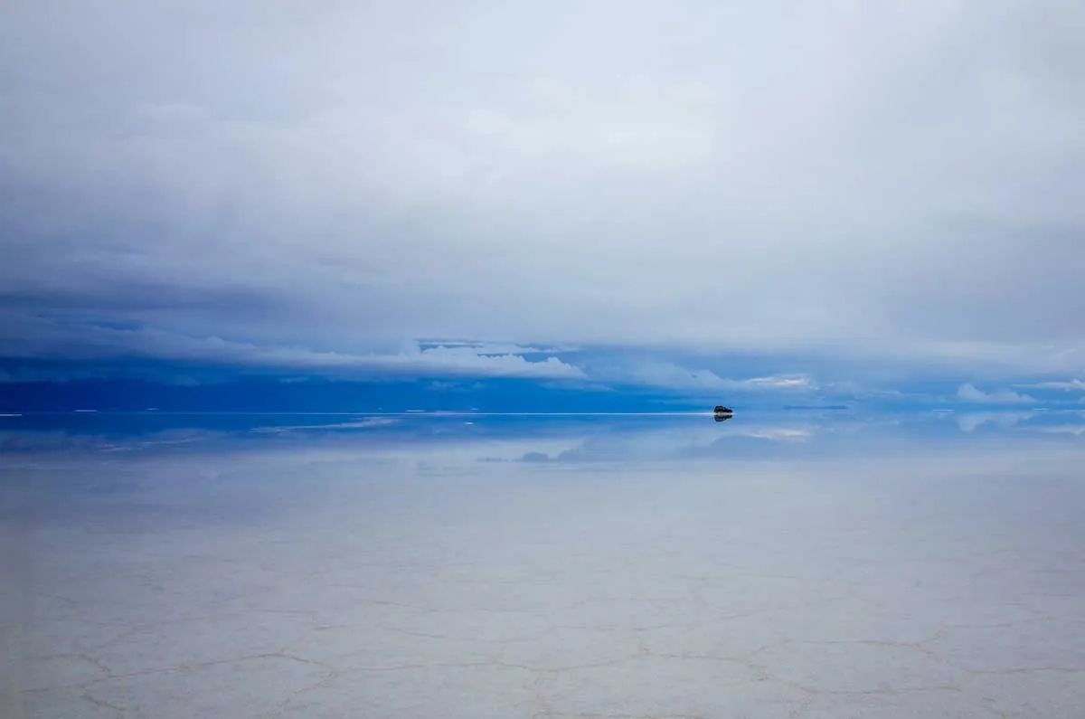 Jeep tour on Uyuni salt flats, Bolivia - endless salt desert