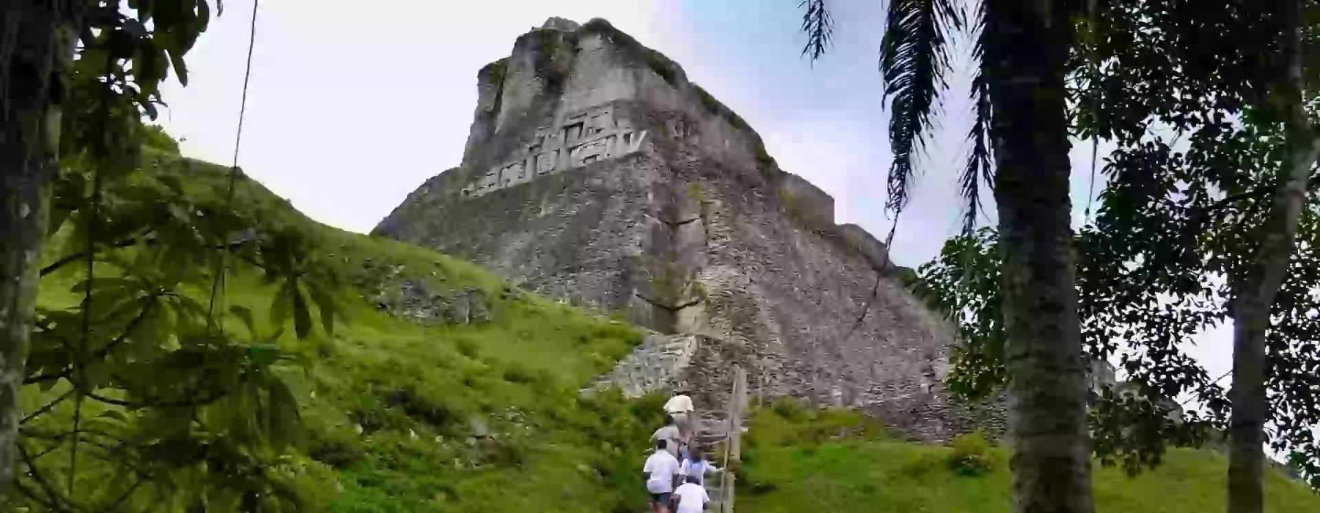 In the photo: the ruins of Maya Shunantunich, in Cayo Belize