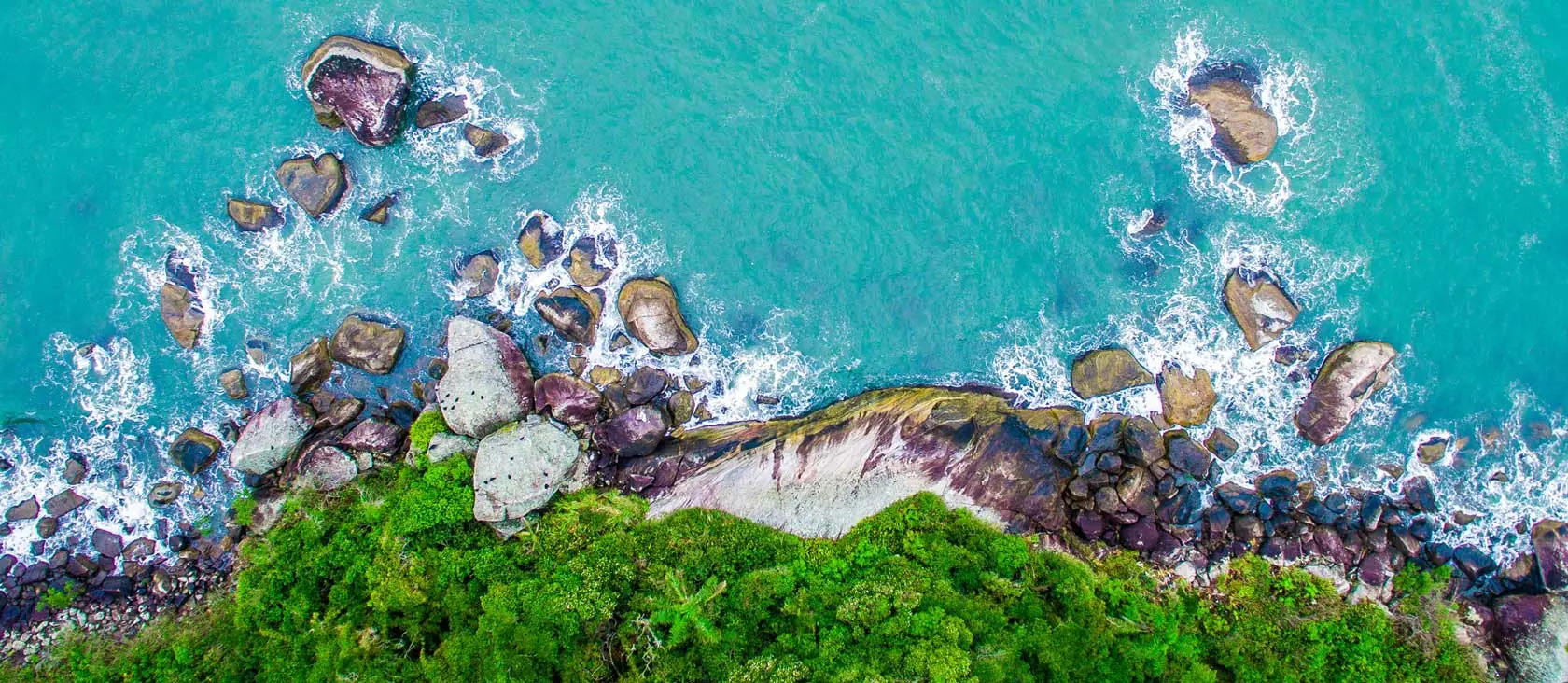 Luxury Angra dos Reis resort, yachts and turquoise sea