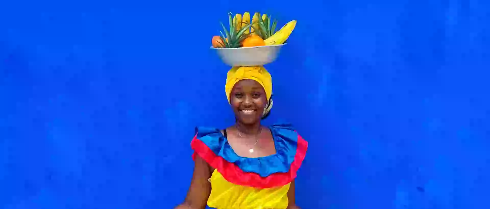 in the photo: Colombian woman 