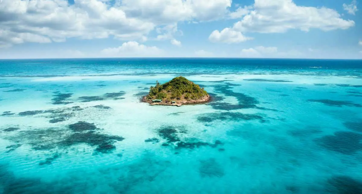 Rosario Archipelago in Colombia, beach vacation and boat trips