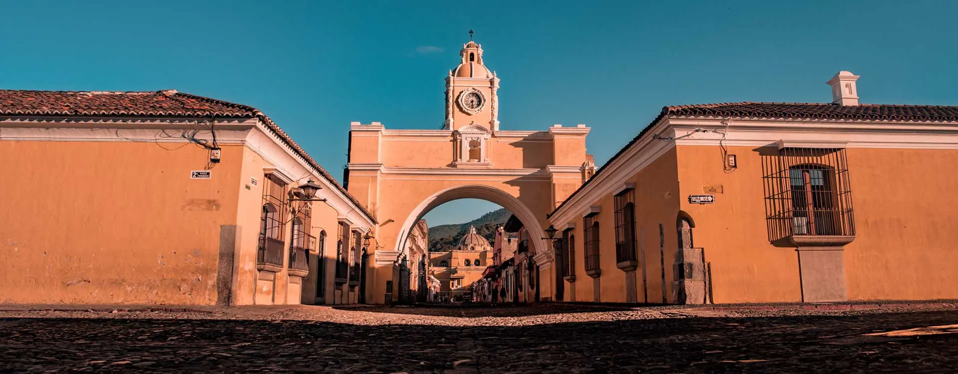 In the photo: Guatemala City (the capital of the country)