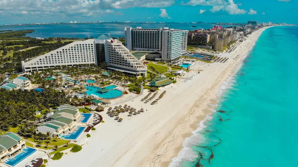 Cancun, Mexican beaches, clear water and white sand