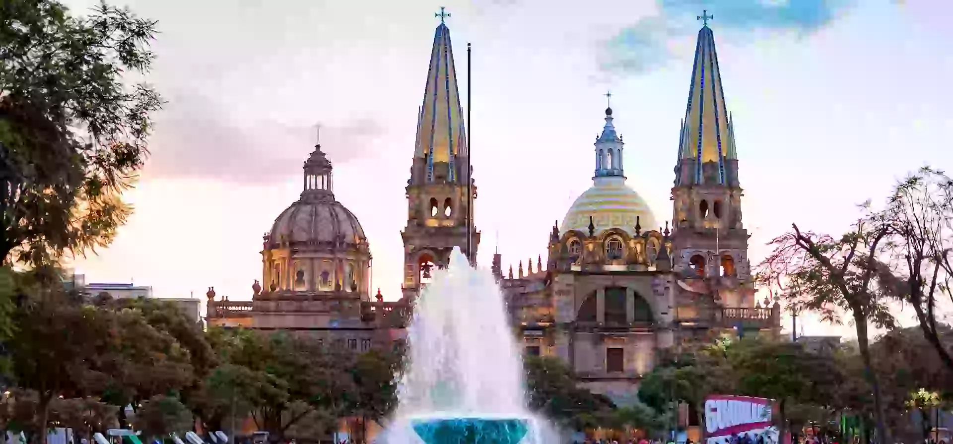 In the photo: the city of Guadalajara in Mexico