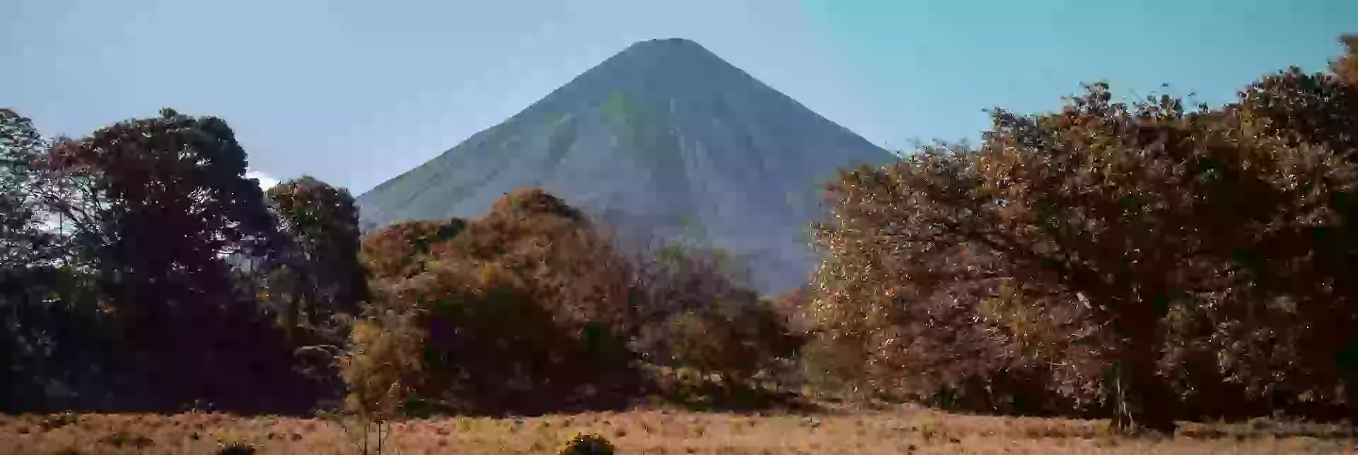 in the photo: volcanoes on Isla de Ometepe in Nicaragua