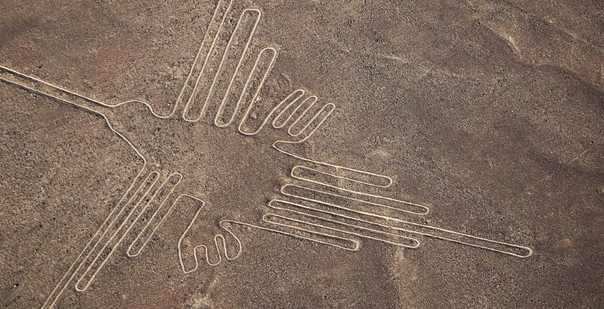 In the photo: the lines of the Nazca Desert in Peru