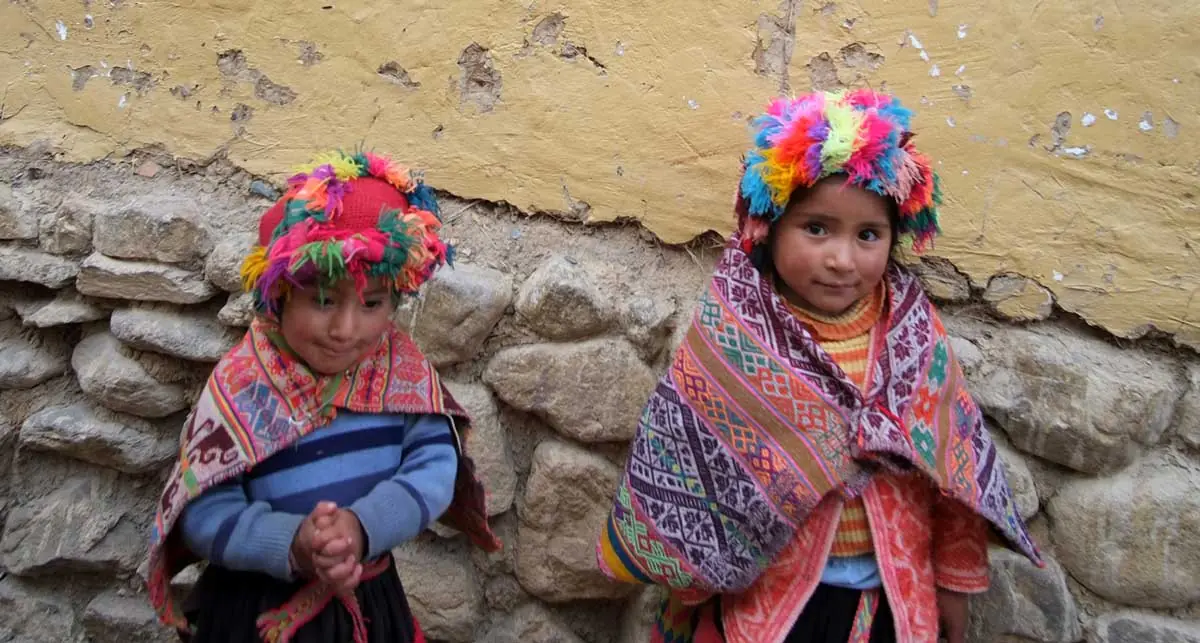 Peruvian girls in traditional costumes Peru