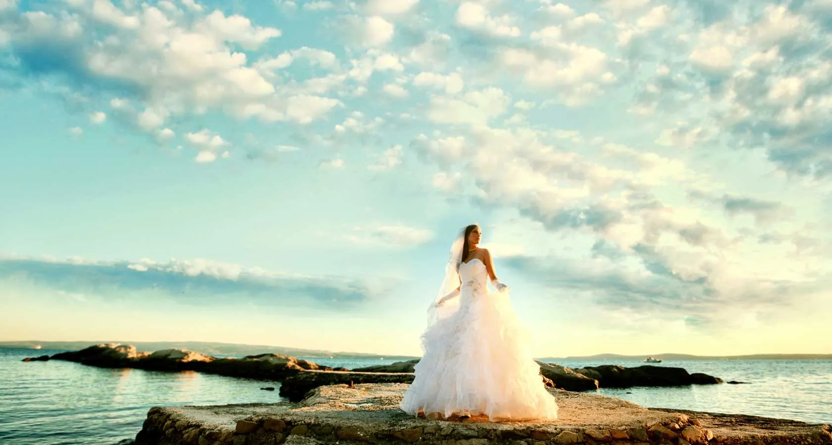 In the photo: romantic and wedding tours to Latin America