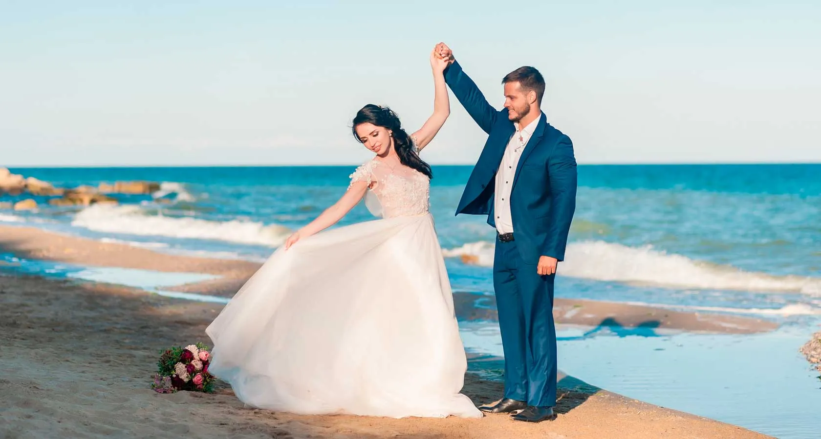 In the photo: romantic and wedding tours to Latin America