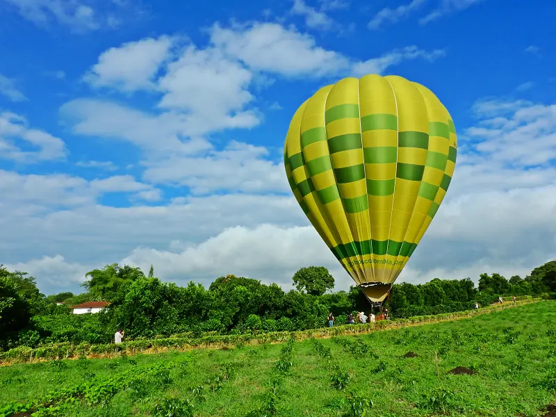 Hot air balloon ride over coffee valley, Colombia