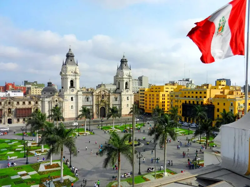 Peru: From the Enigmas to the Incas