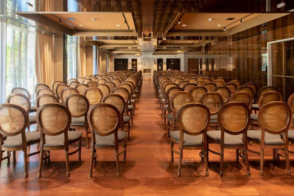 Congress in São Paulo: Plan Around the Delegate Clock photo