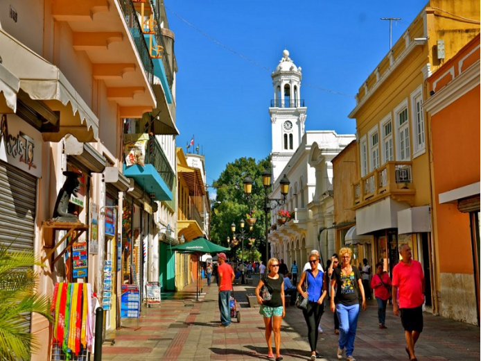 Boutique-Hotel Roundtrip in Dominicana 