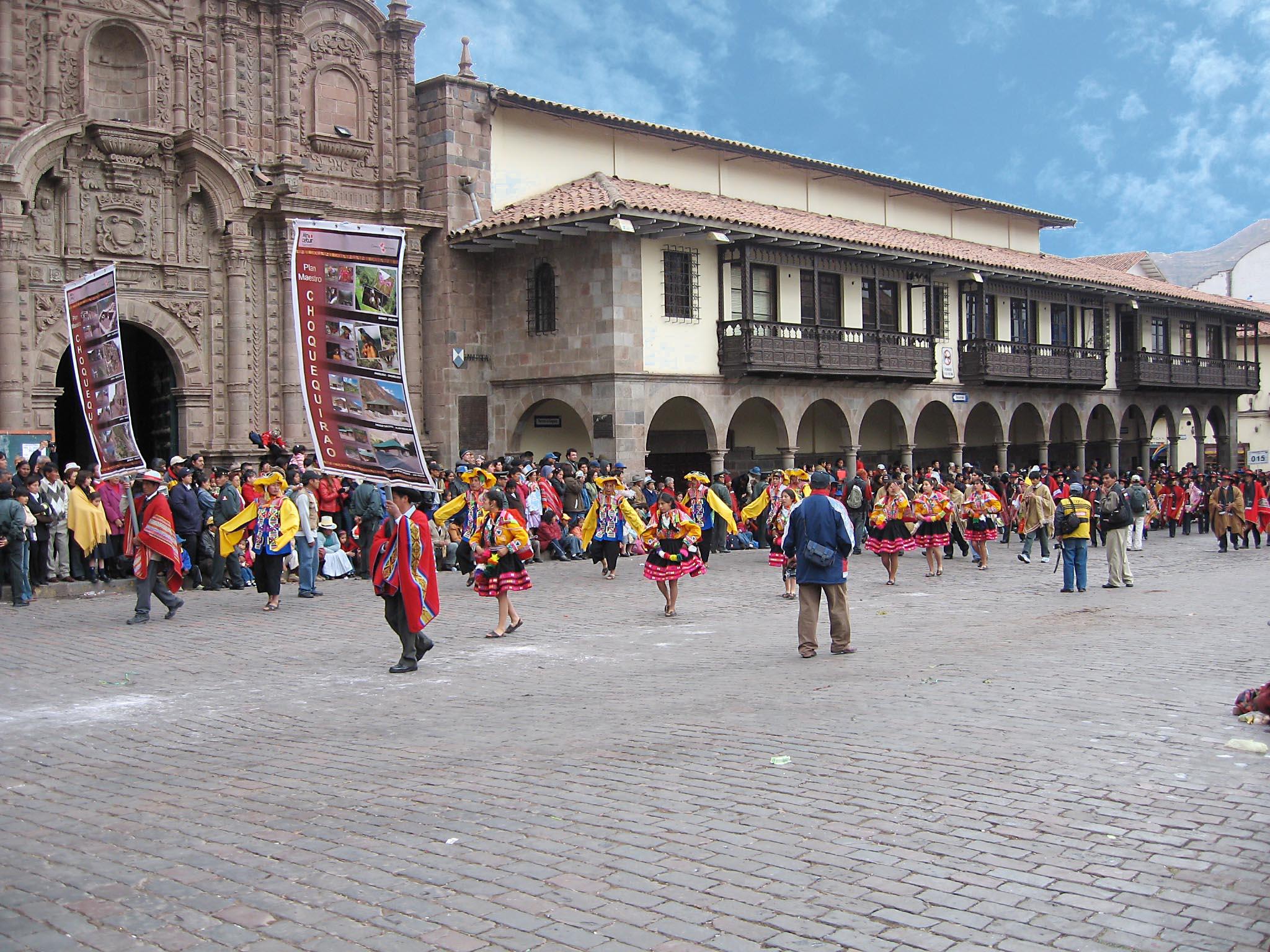 in the photo: the city of Cuzco in Peru