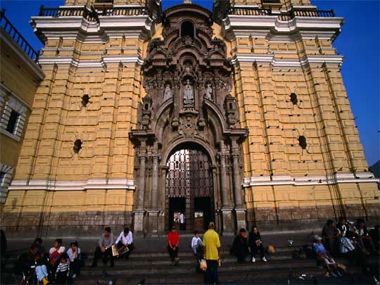 In the photo: the capital of Peru, the city of Lima