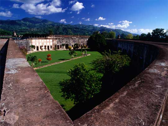 In the photo: ruins of the Maya civilization in Copan