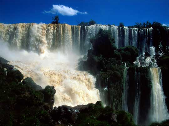 in photo: Puerto Iguazú with Iguazu waterfalls 