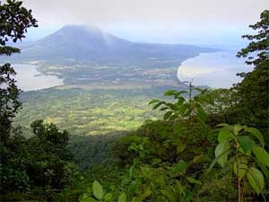in the photo: volcanoes on Isla de Ometepe in Nicaragua