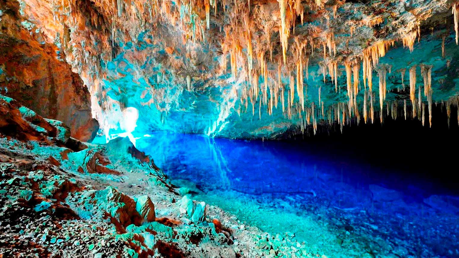 Abismo Anhumas cave, Bonito Brazil
