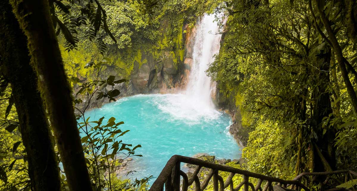Rio Celeste turquoise waterfall, Costa Rica