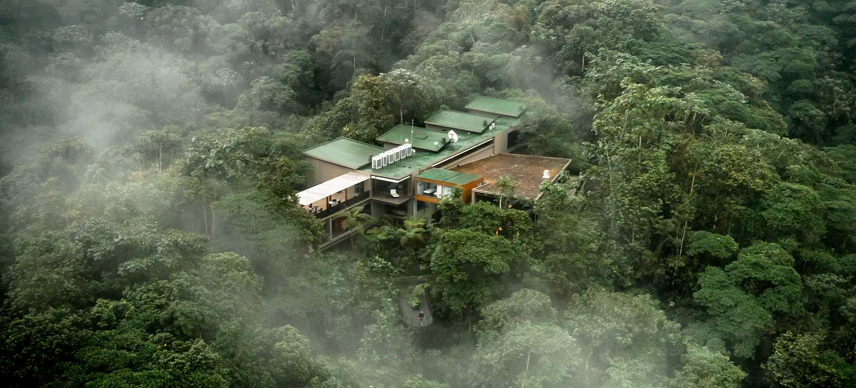 Mashpi Lodge in the cloud forest of Ecuador – eco-lodge with panoramic windows