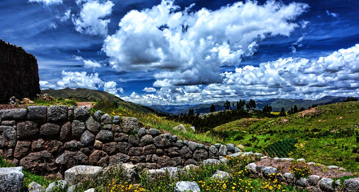 Puca Pucara ruins Inca fortress Cusco
