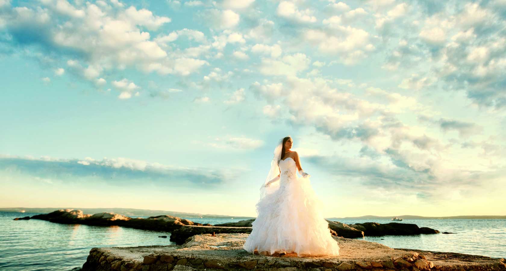 In the photo: romantic and wedding tours to Latin America