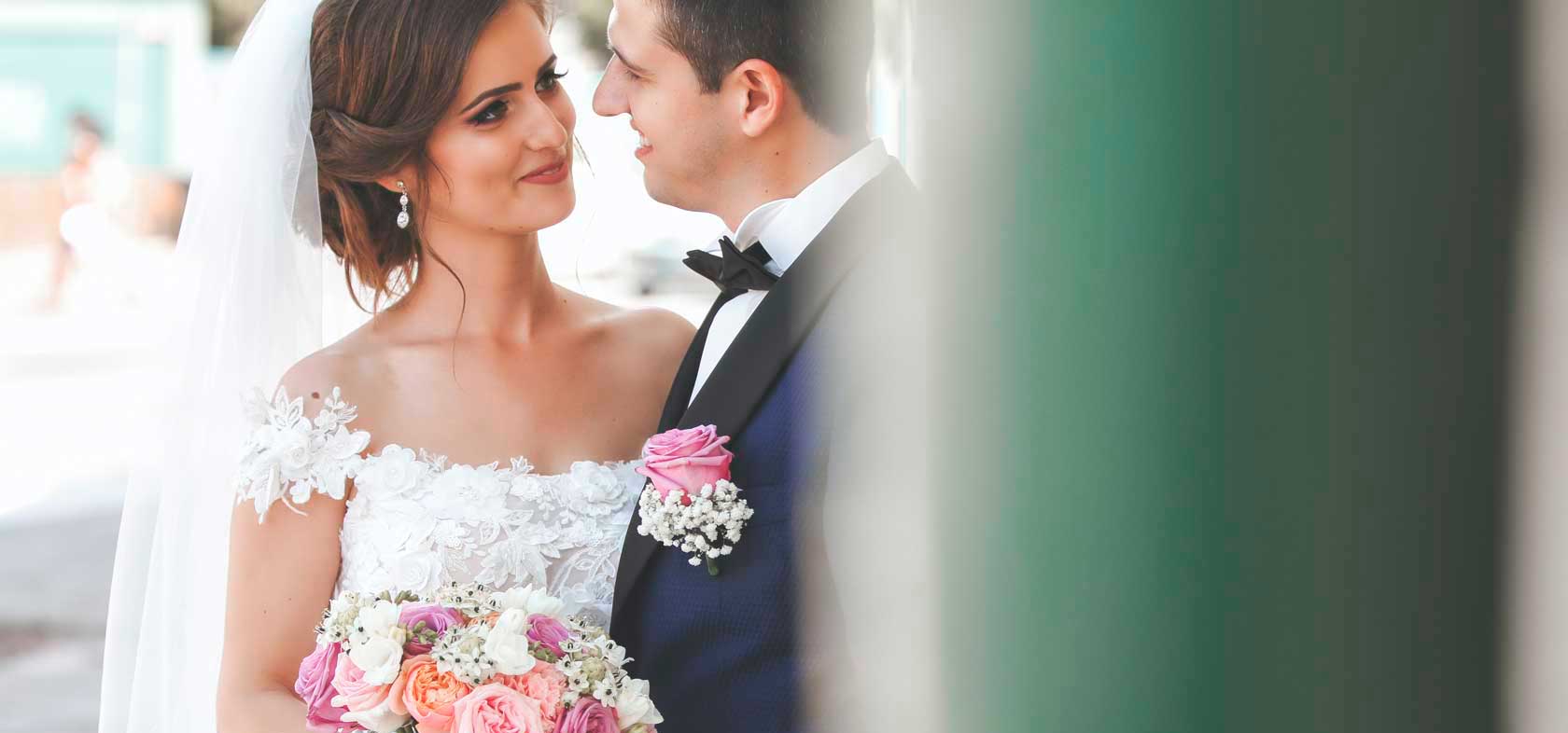 In the photo: romantic and wedding tours to Latin America