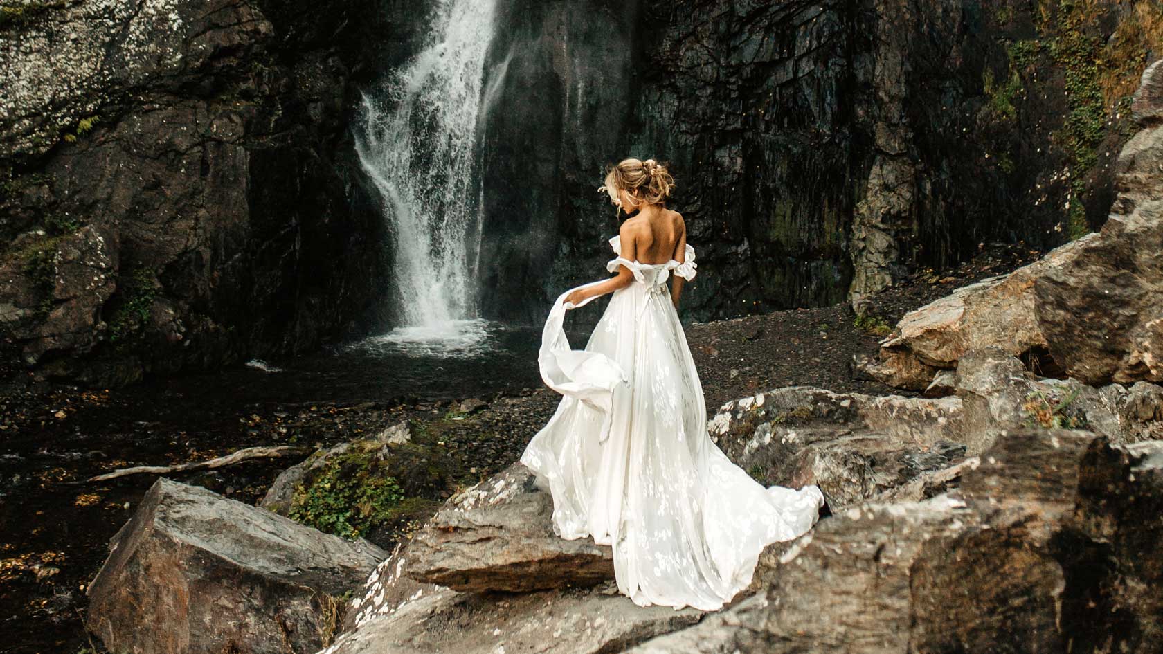 In the photo: romantic and wedding tours to Latin America