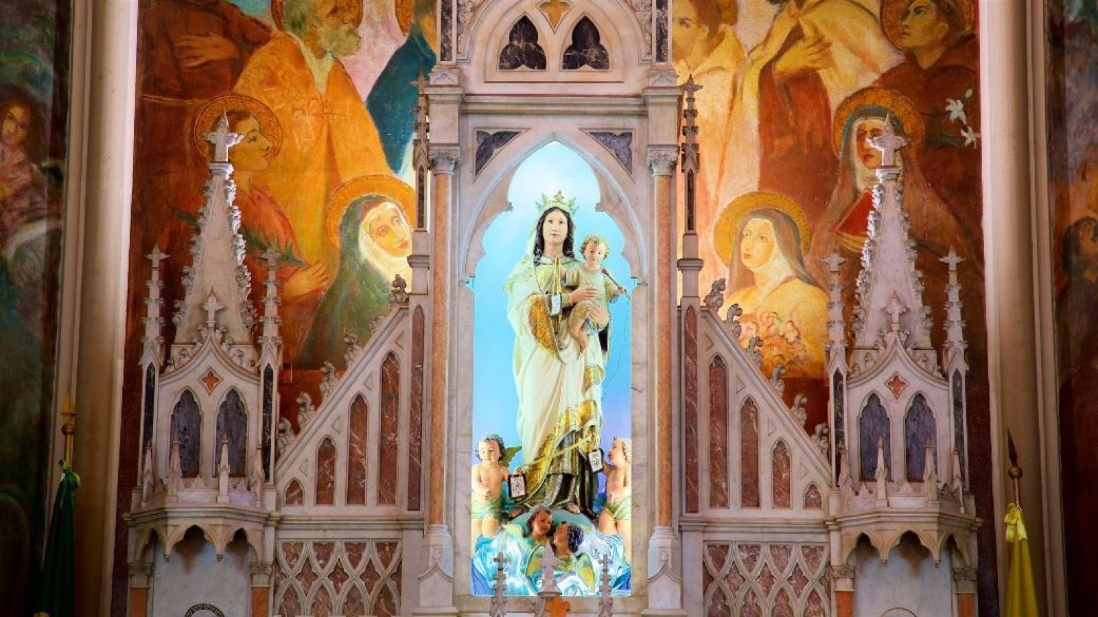 Religious statue inside a Brazilian sanctuary